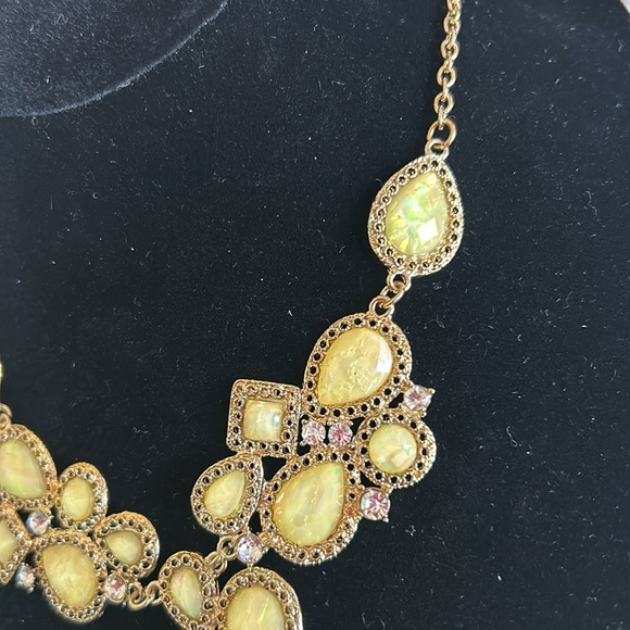 Soft Yellow Iridescent Bauble Statement Necklace-Boutique - Picture 3 of 6
